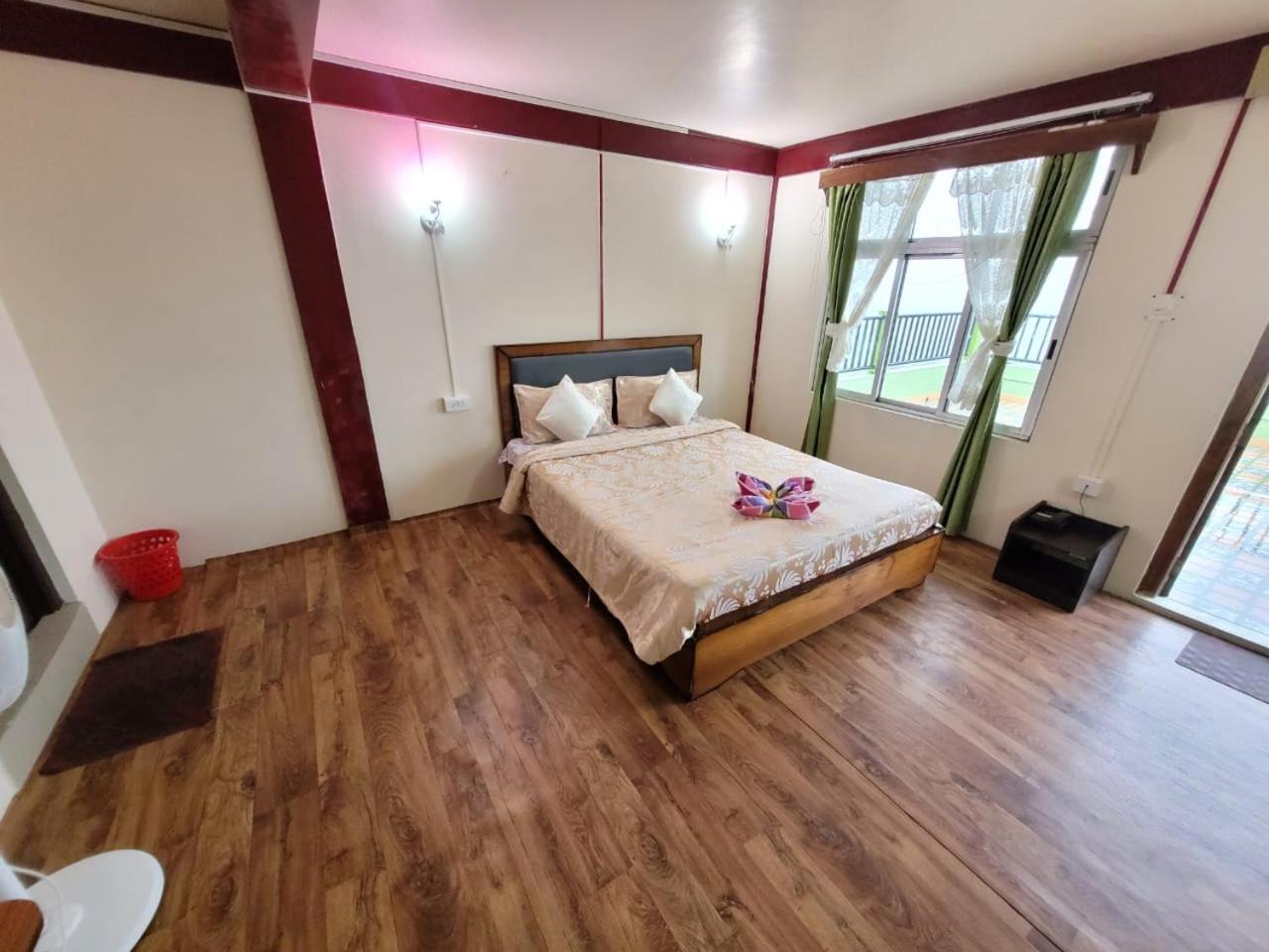Hotel Abode Me Me Ai Haven Cherrapunji Esterno foto